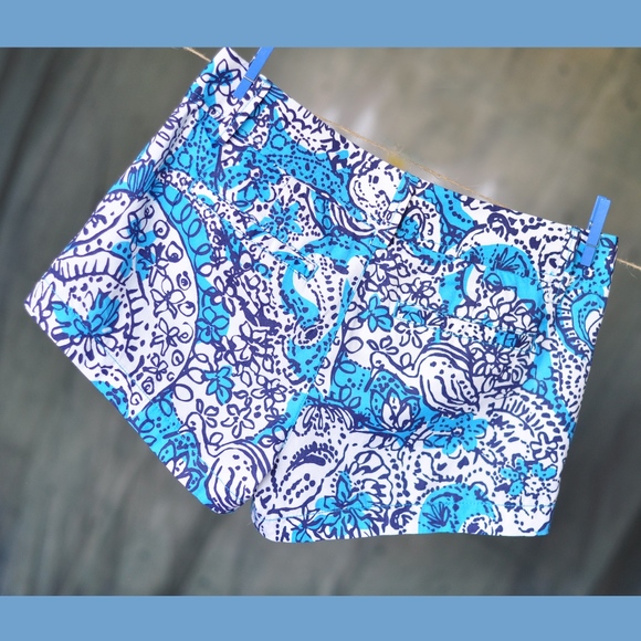 Lilly Pulitzer Short Short - Picture 2 of 5